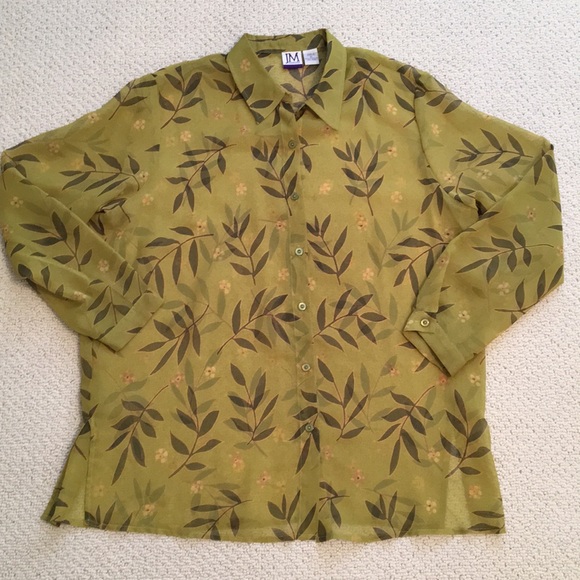 JM Collection Tops - SHEER floral print blouse from JM Collection.